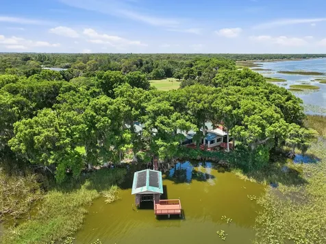200 Windy Point Road Lake Placid FL 33852