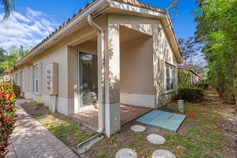 6402 Park Lake Circle Boynton Beach FL 33437
