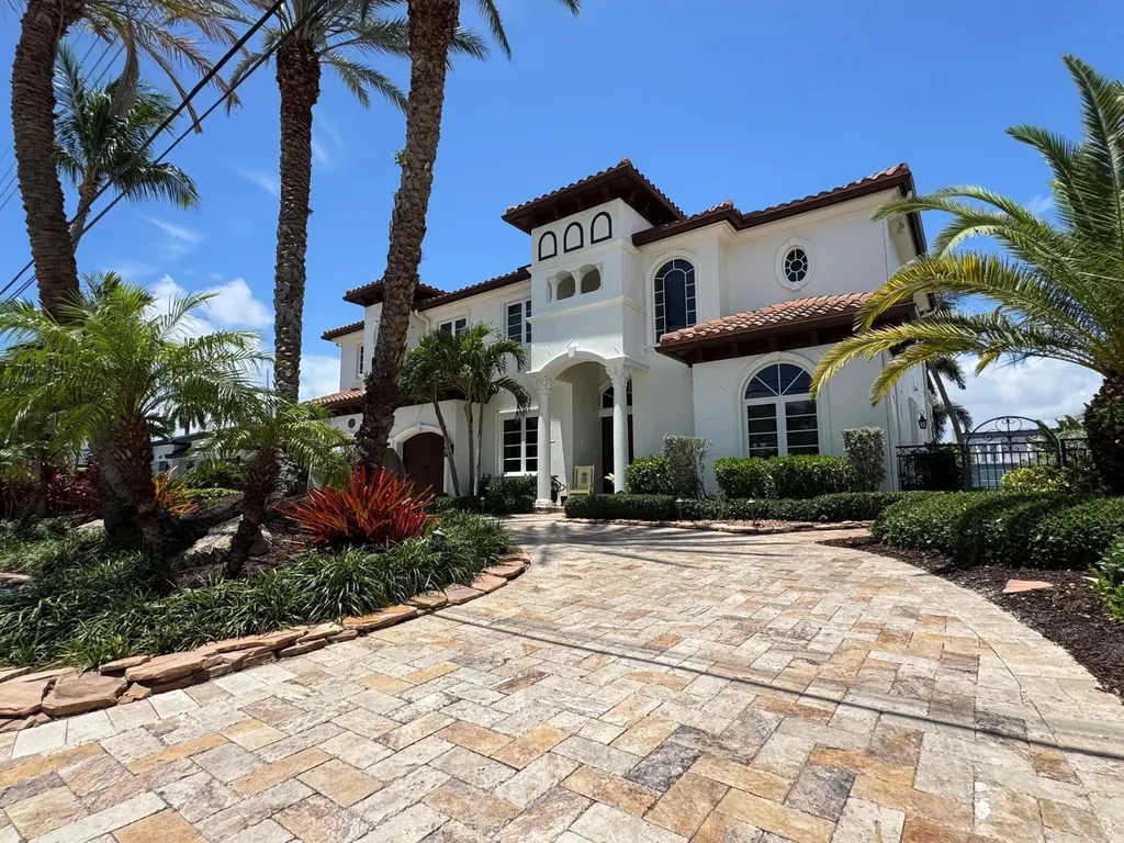 Lighthouse Point FL, 4431 NE 24th Avenue