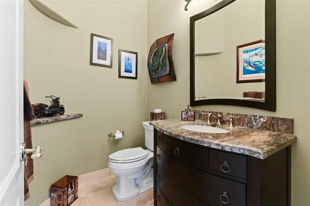 4431 NE 24th Avenue Lighthouse Point FL 33064