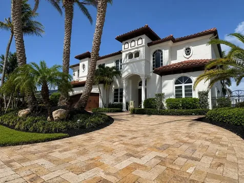 4431 NE 24th Avenue Lighthouse Point FL 33064