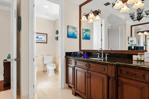 4431 NE 24th Avenue Lighthouse Point FL 33064