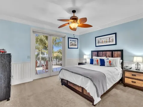 4431 NE 24th Avenue Lighthouse Point FL 33064