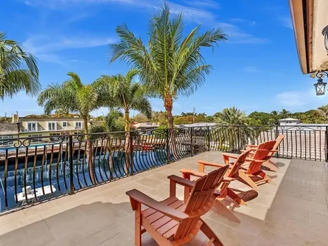 4431 NE 24th Avenue Lighthouse Point FL 33064
