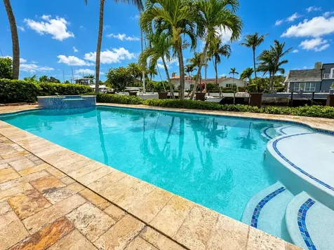 4431 NE 24th Avenue Lighthouse Point FL 33064