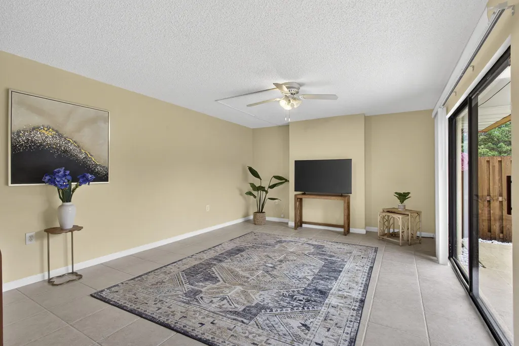 3345 Meridian Way N Palm Beach Gardens FL 33410