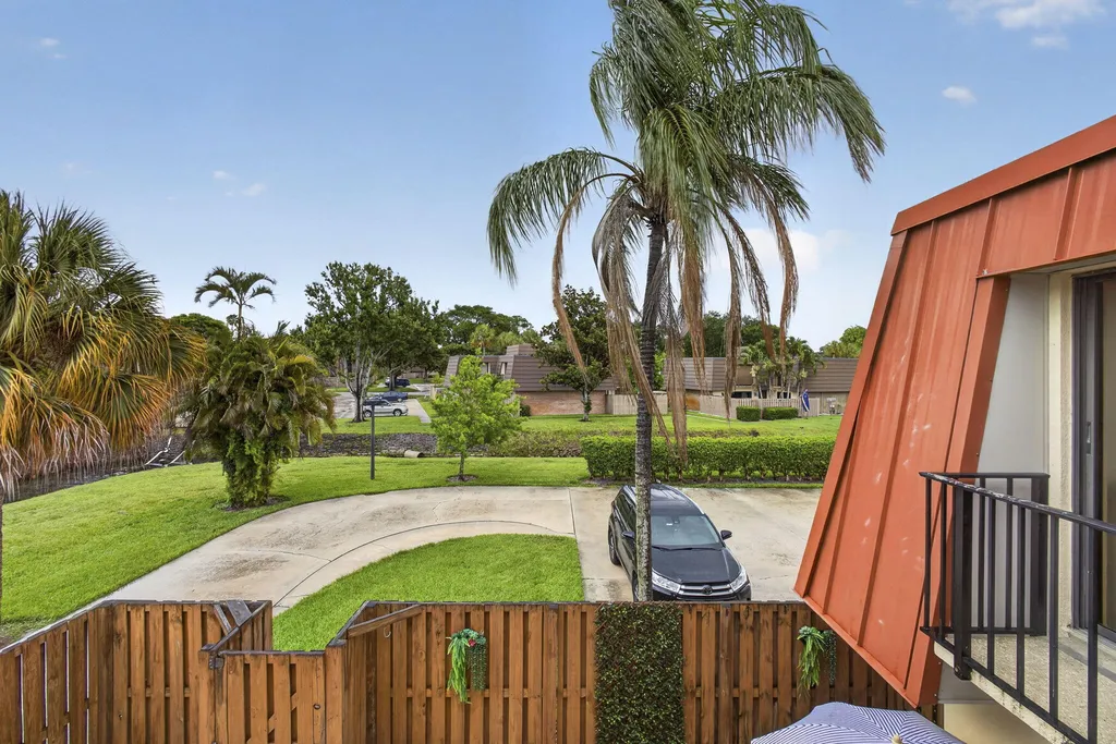 3345 Meridian Way N Palm Beach Gardens FL 33410