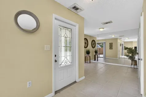 3345 Meridian Way N Palm Beach Gardens FL 33410