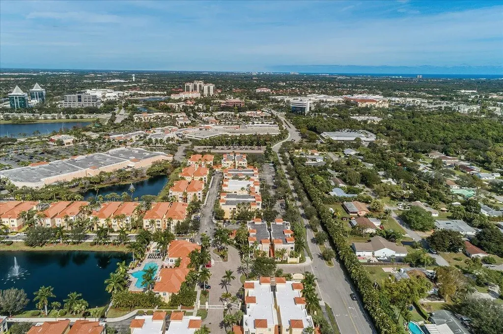 11013 Legacy Lane Palm Beach Gardens FL 33410