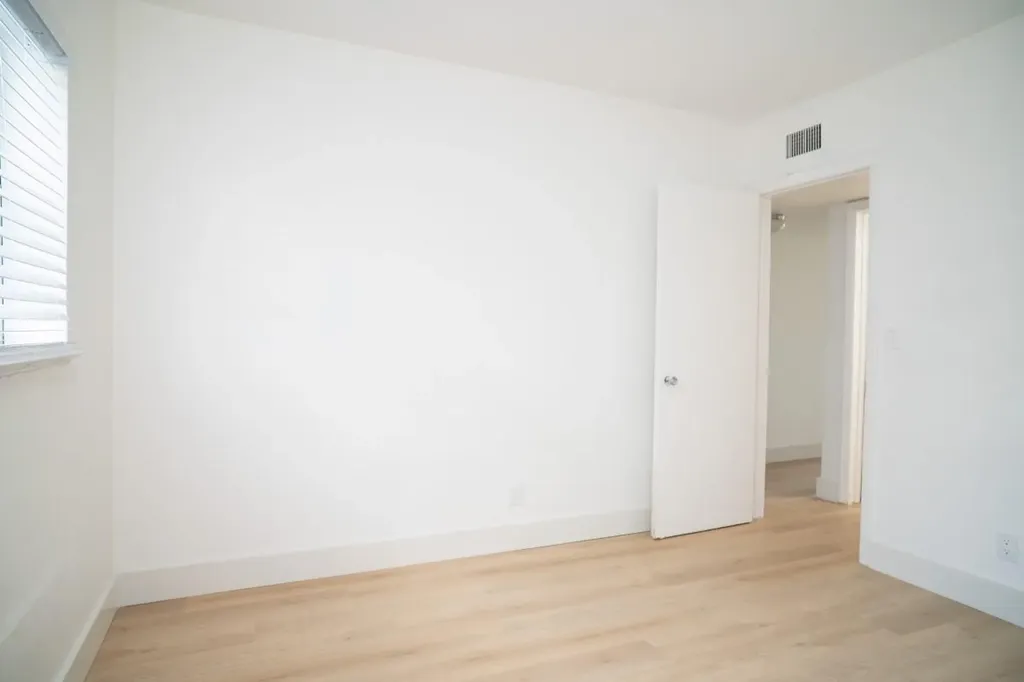 701 Pine Drive Pompano Beach FL 33060