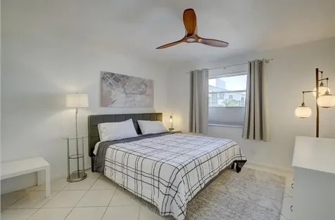 3020 NE 16th Avenue Oakland Park FL 33334