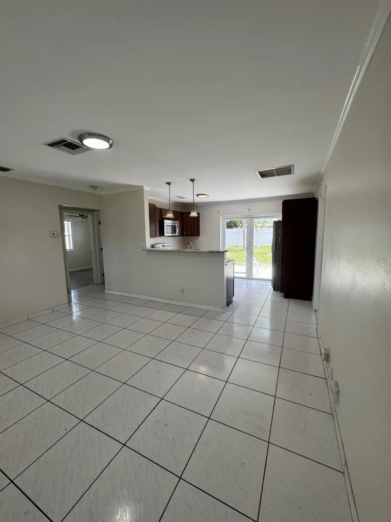 2905 Buckley Avenue Lake Worth FL 33461