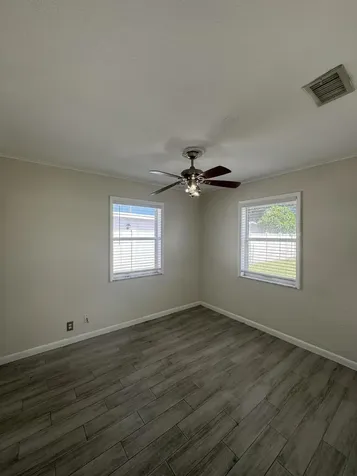 2905 Buckley Lake Worth FL 33461