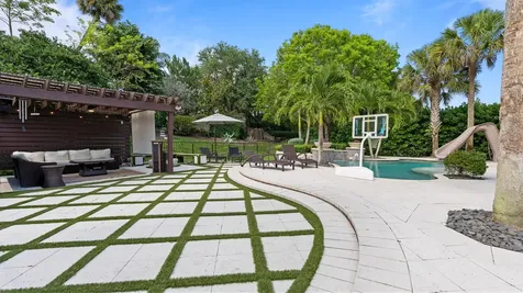 9521 Eden Manor Parkland FL 33076