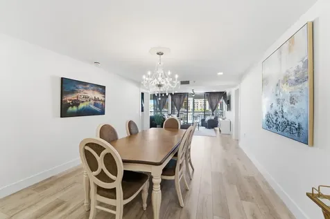 2501 Marina Isle Way Jupiter FL 33477
