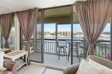 2501 Marina Isle Way Jupiter FL 33477