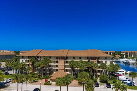 2501 Marina Isle Way Jupiter FL 33477