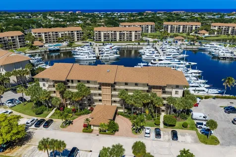 2501 Marina Isle Way Jupiter FL 33477