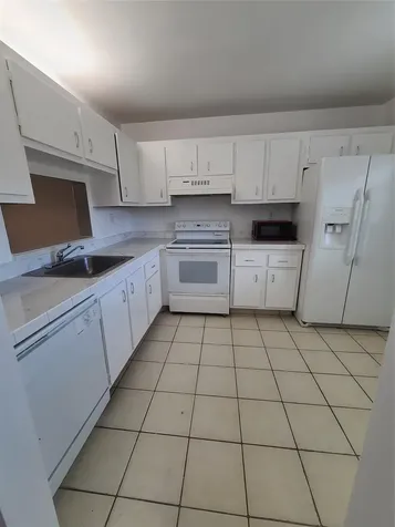 1810 SW 81st Avenue North Lauderdale FL 33068