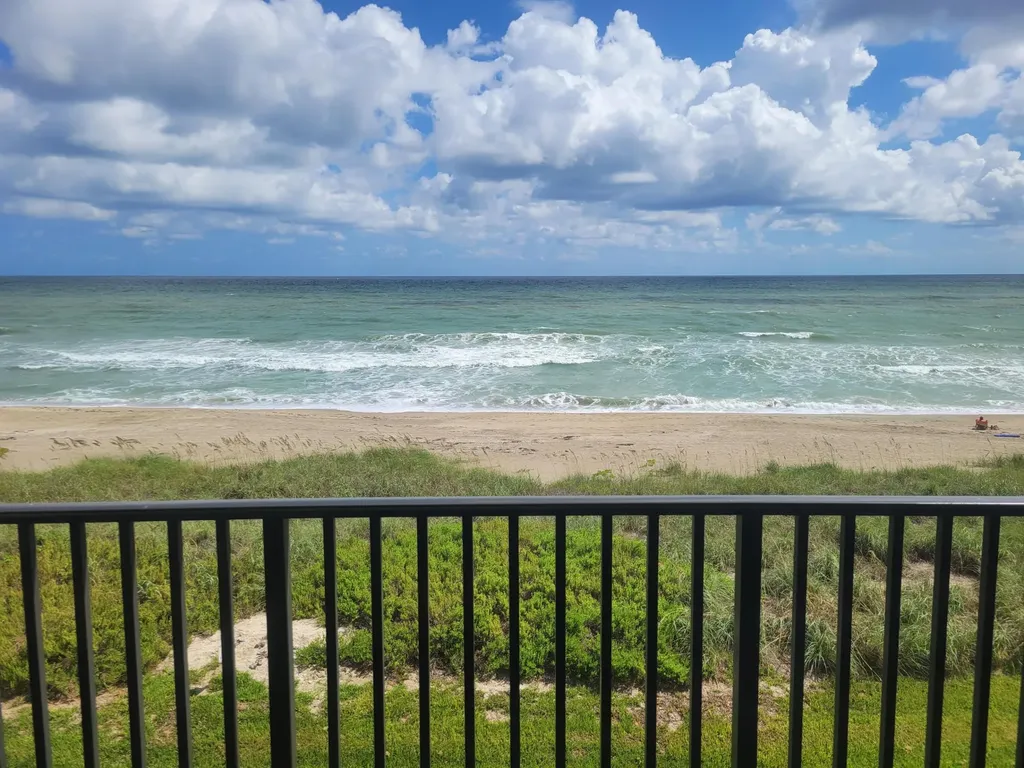 10152 S Ocean Jensen Beach FL 34957