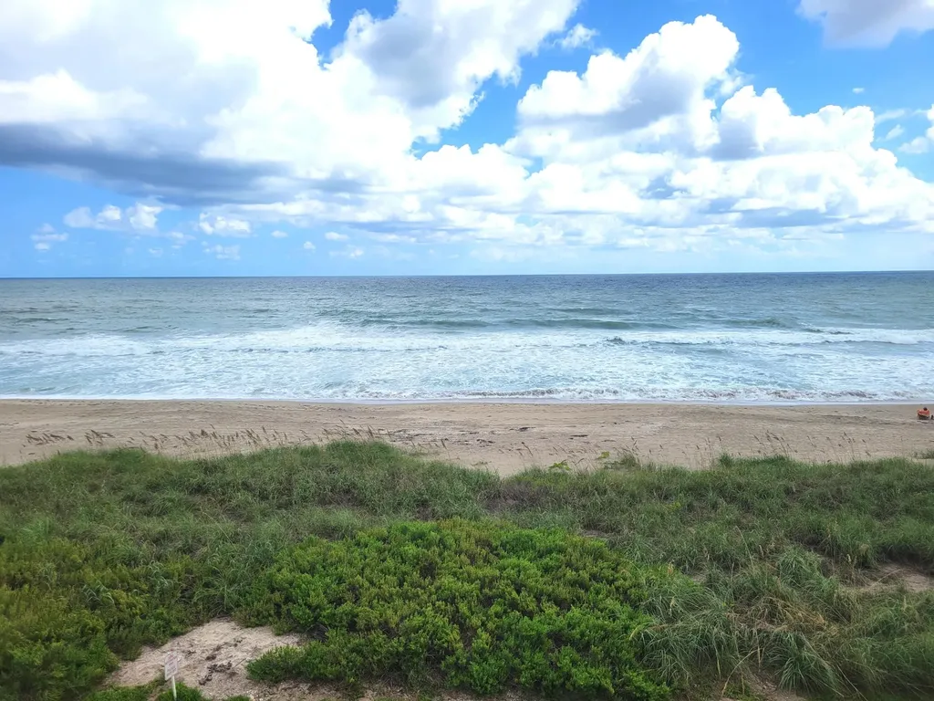 10152 S Ocean Jensen Beach FL 34957