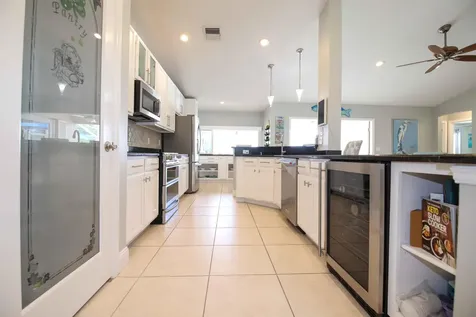 618 SW Barbuda Bay Port St Lucie FL 34986