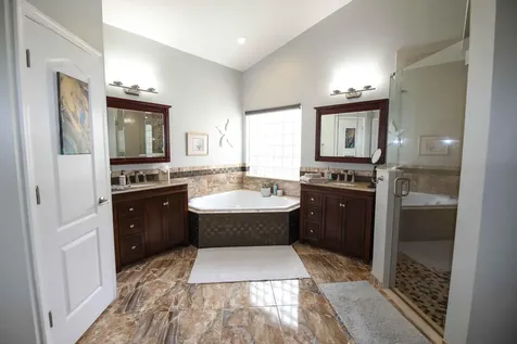 618 SW Barbuda Bay Port St Lucie FL 34986