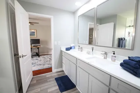 618 SW Barbuda Bay Port St Lucie FL 34986