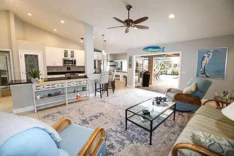 618 SW Barbuda Bay Port St Lucie FL 34986