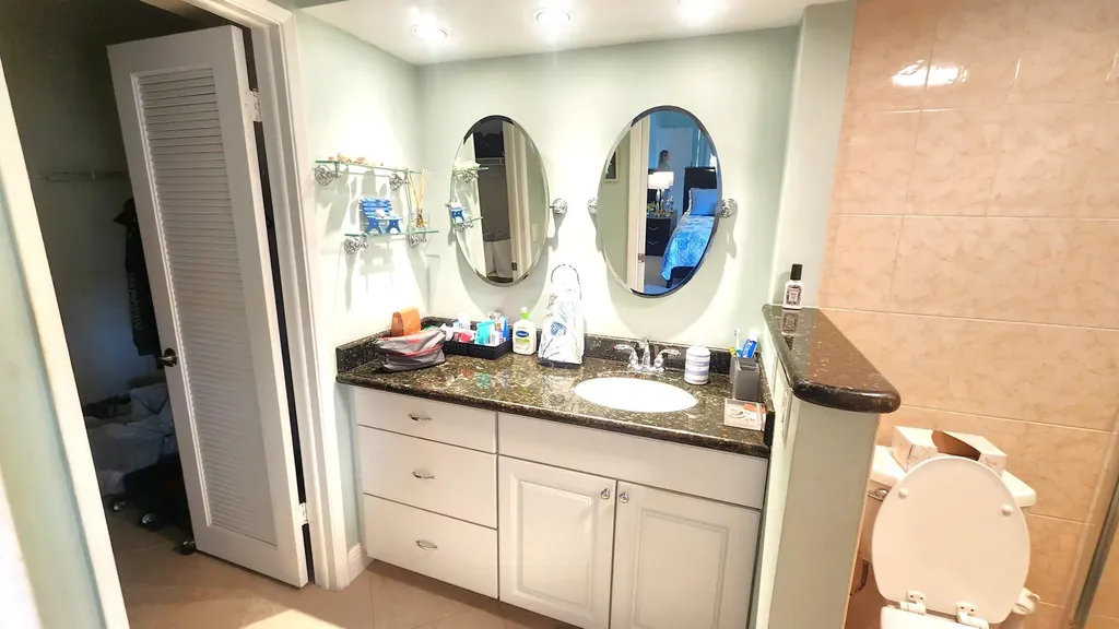 450 Egret Circle Delray Beach FL 33444