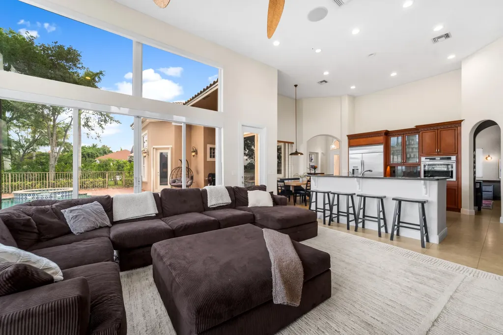 6213 NW 120th Drive Coral Springs FL 33076