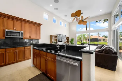 6213 NW 120th Parkland FL 33076