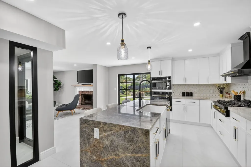 308 Greymon Drive West Palm Beach FL 33405