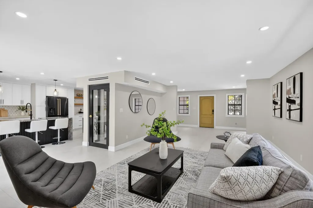 308 Greymon Drive West Palm Beach FL 33405