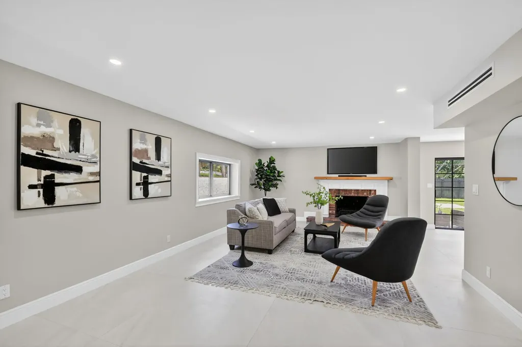 308 Greymon Drive West Palm Beach FL 33405