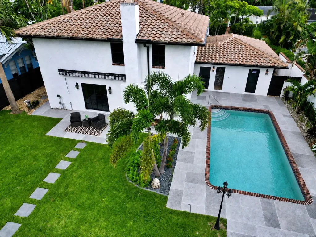 308 Greymon Drive West Palm Beach FL 33405