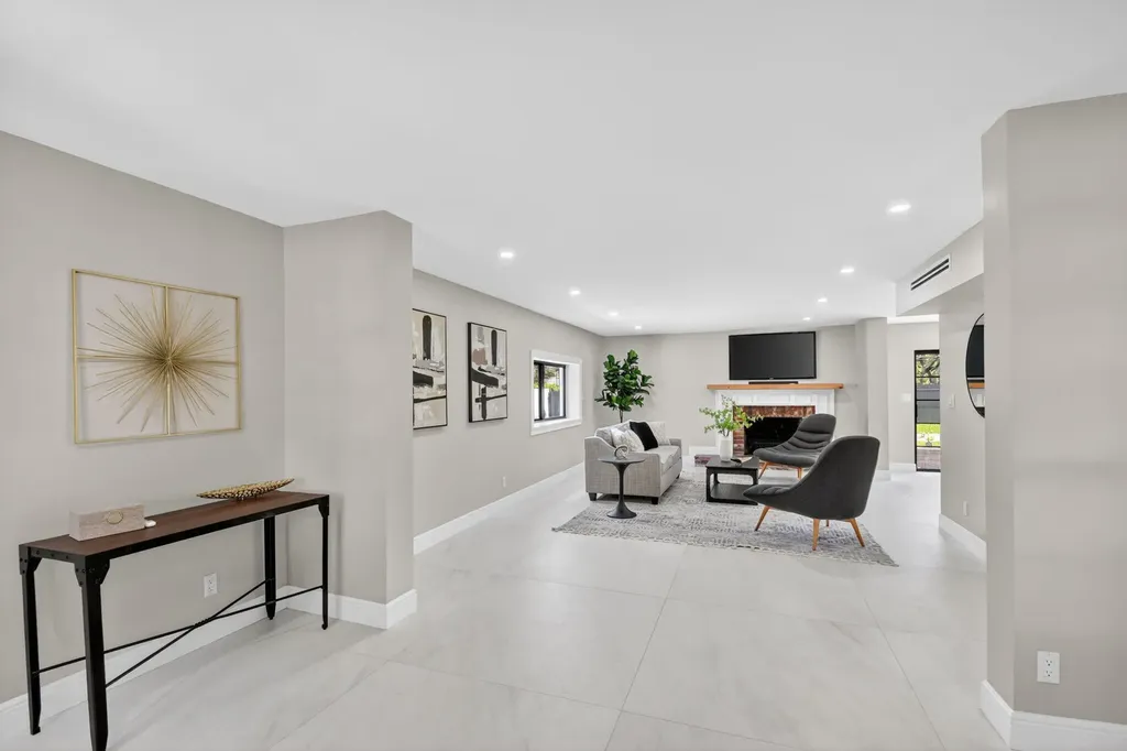 308 Greymon Drive West Palm Beach FL 33405