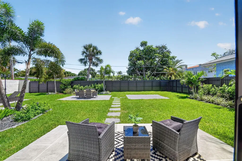 308 Greymon Drive West Palm Beach FL 33405