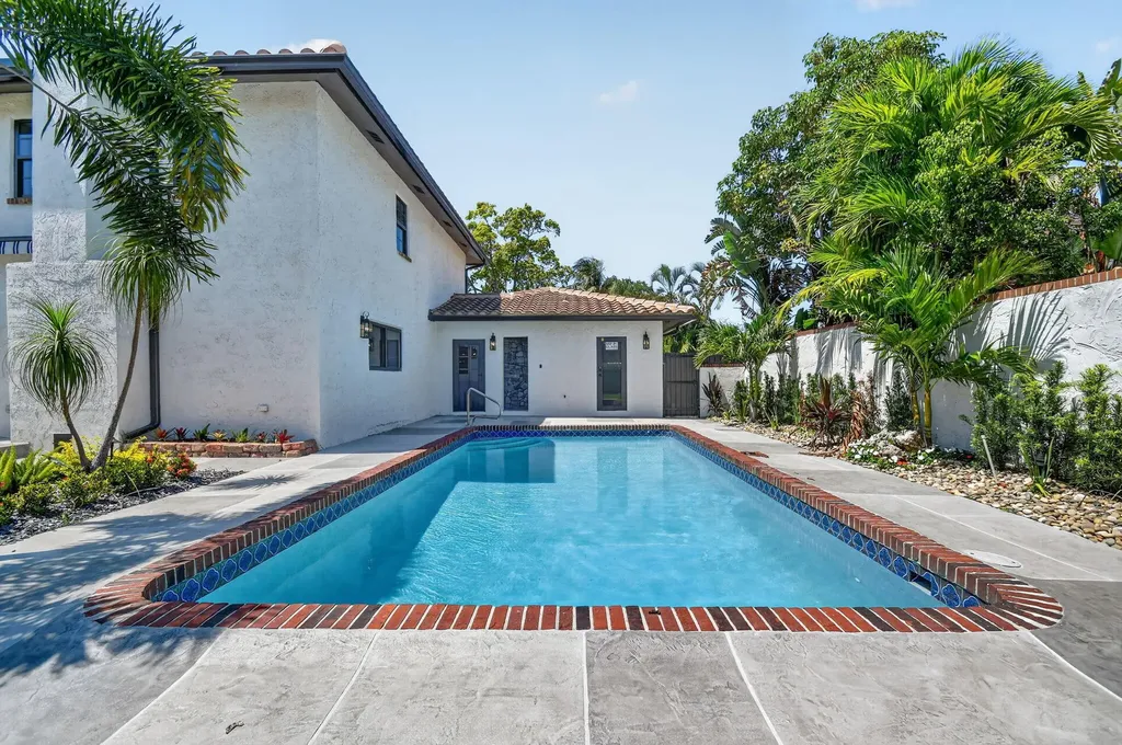 308 Greymon Drive West Palm Beach FL 33405