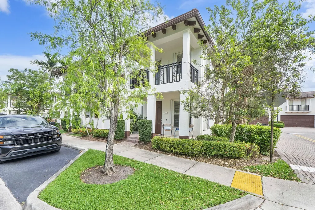 4760 Mimosa Place Coconut Creek FL 33073