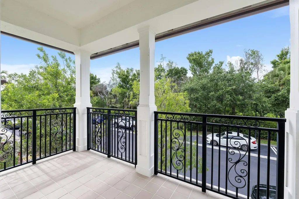 4760 Mimosa Place Coconut Creek FL 33073