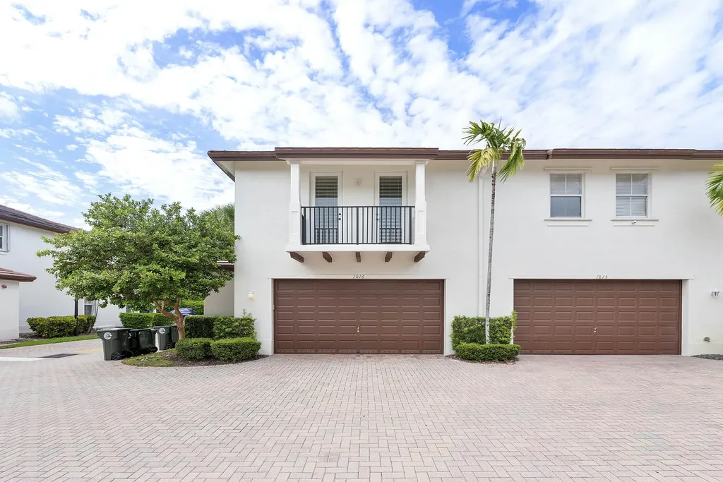 4760 Mimosa Place Coconut Creek FL 33073