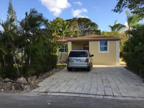 130 NW 5th Boynton Beach FL 33435