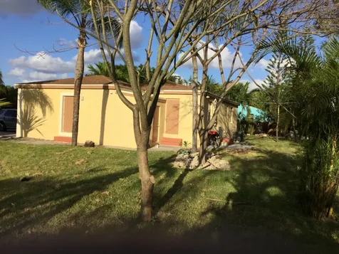 130 NW 5th Boynton Beach FL 33435