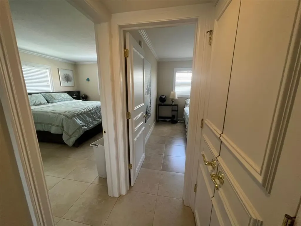 1221 SE 3rd Street Deerfield Beach FL 33441