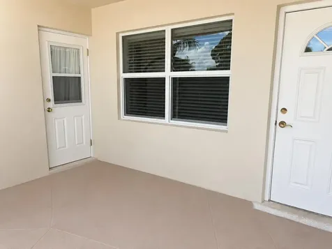 1221 SE 3rd Street Deerfield Beach FL 33441