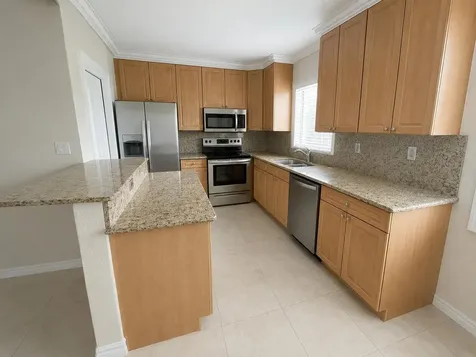 1221 SE 3rd Street Deerfield Beach FL 33441
