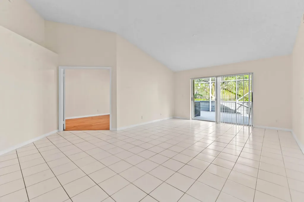 18377 Fresh Lake Way Boca Raton FL 33498