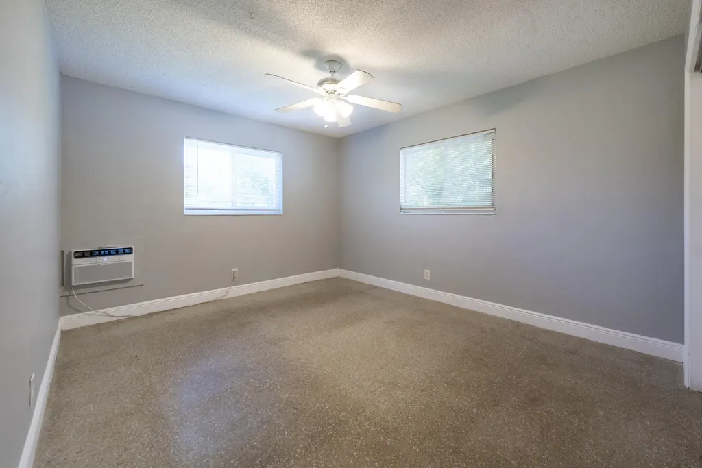 806 NE 16th Place Fort Lauderdale FL