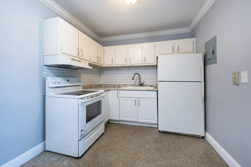 806 NE 16th Place Fort Lauderdale FL
